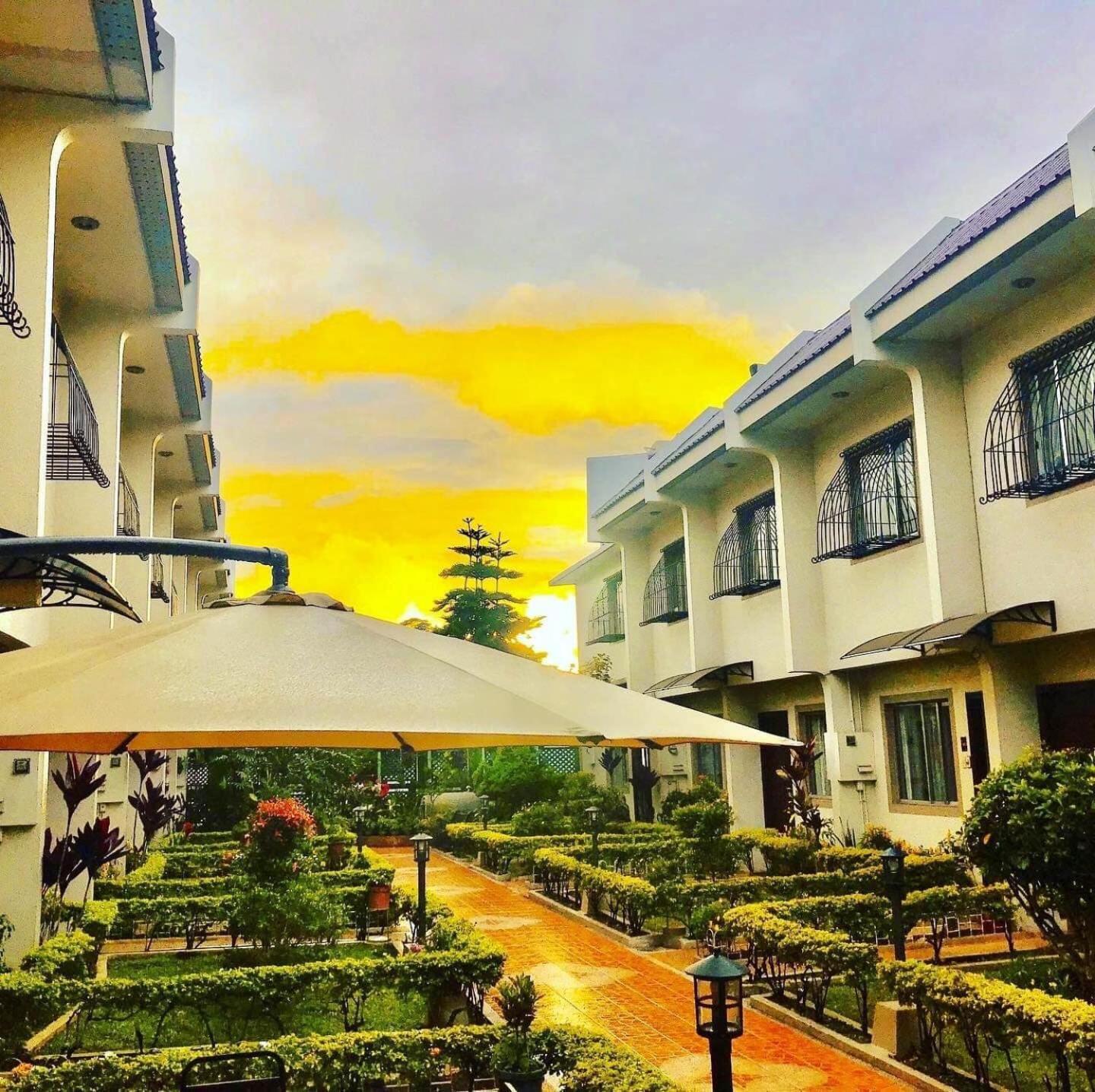 באגויו Baguio Holiday Villas מראה חיצוני תמונה