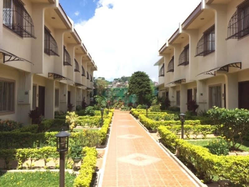 באגויו Baguio Holiday Villas מראה חיצוני תמונה