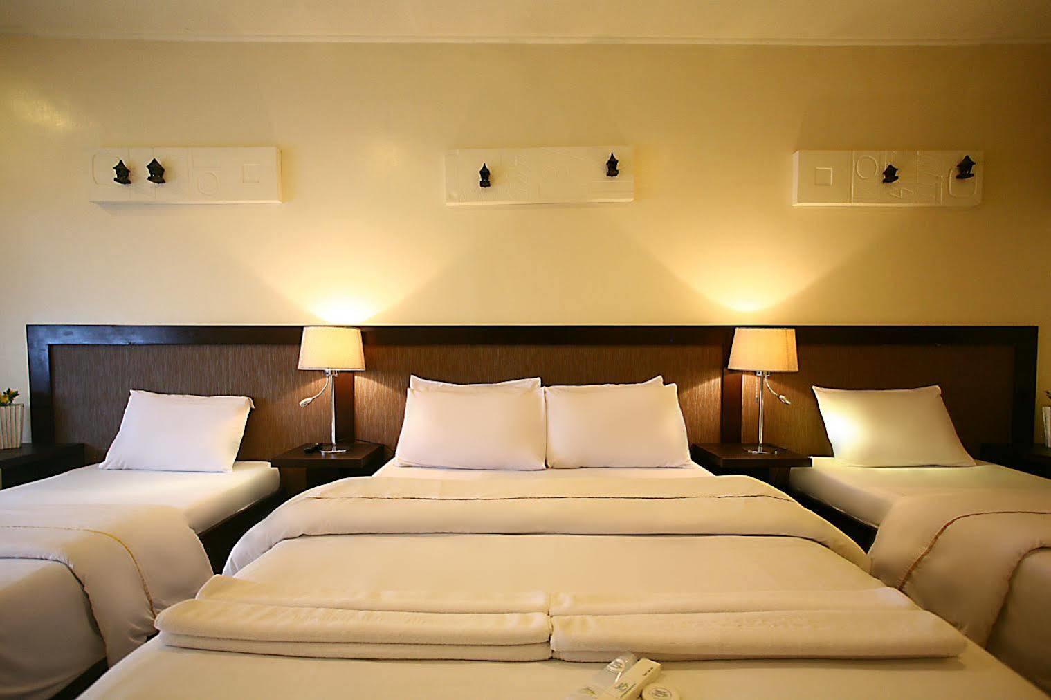 באגויו Baguio Holiday Villas מראה חיצוני תמונה